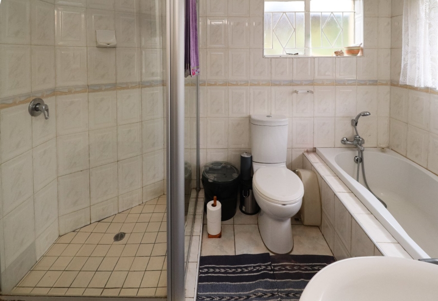 3 Bedroom Property for Sale in Wilkoppies North West